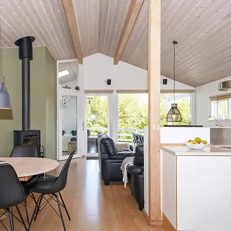 Juelsminde Xlii Holiday home *